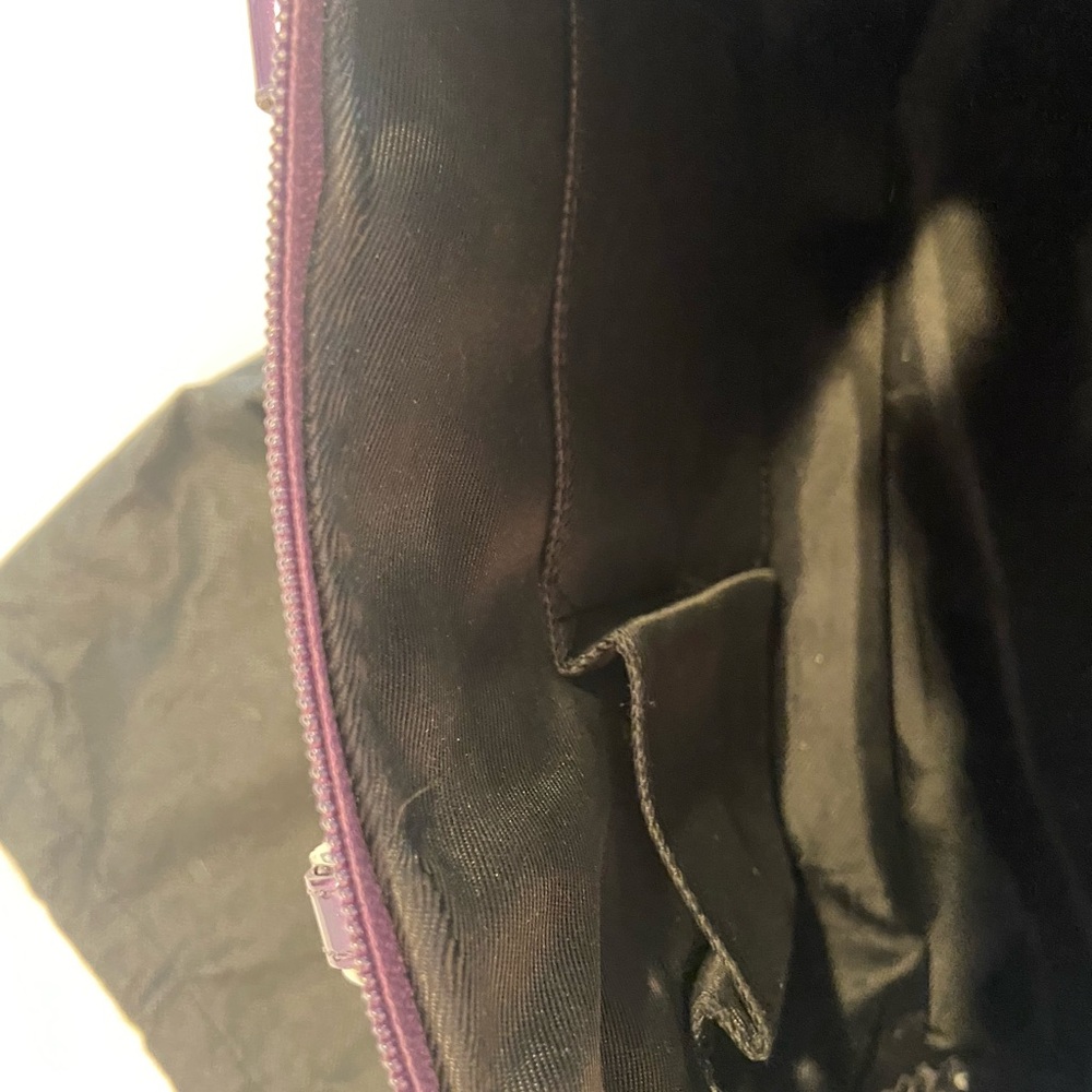 Hello Kitty Purple Shoulder Bag with Embossed Design - Picture 6 of 10